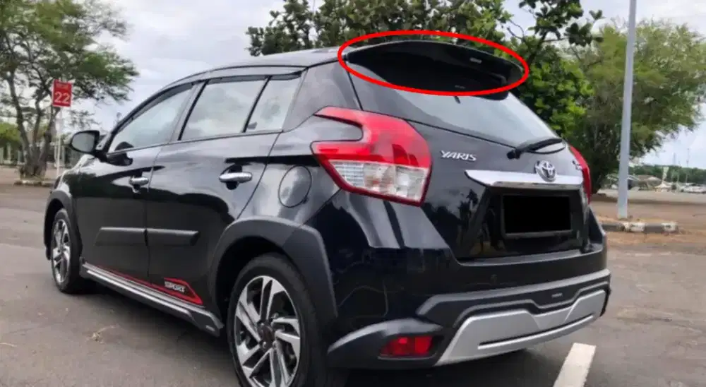 Spoiler Yaris heykers Hitam