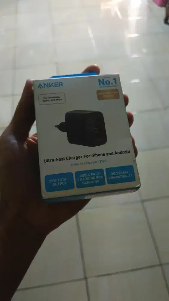 Kepala charger Angker