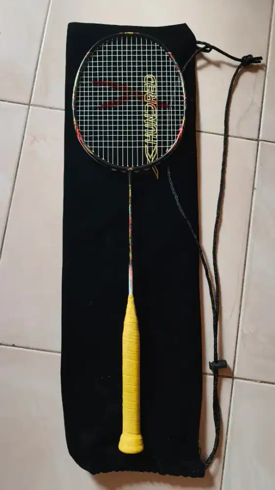 DIJUAL RAKET BADMINTON HUNDRED Z-TRONIC 100 (BLACK)