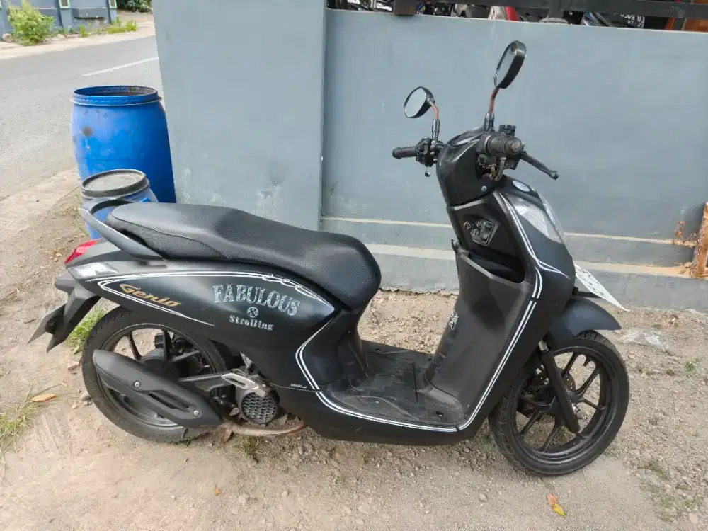 Honda Genio fabolous THN 2021 plat AB Bantul