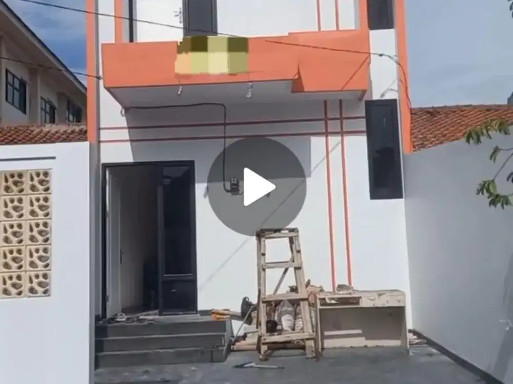 Dijual rumah 2 lantai di Pakulonan