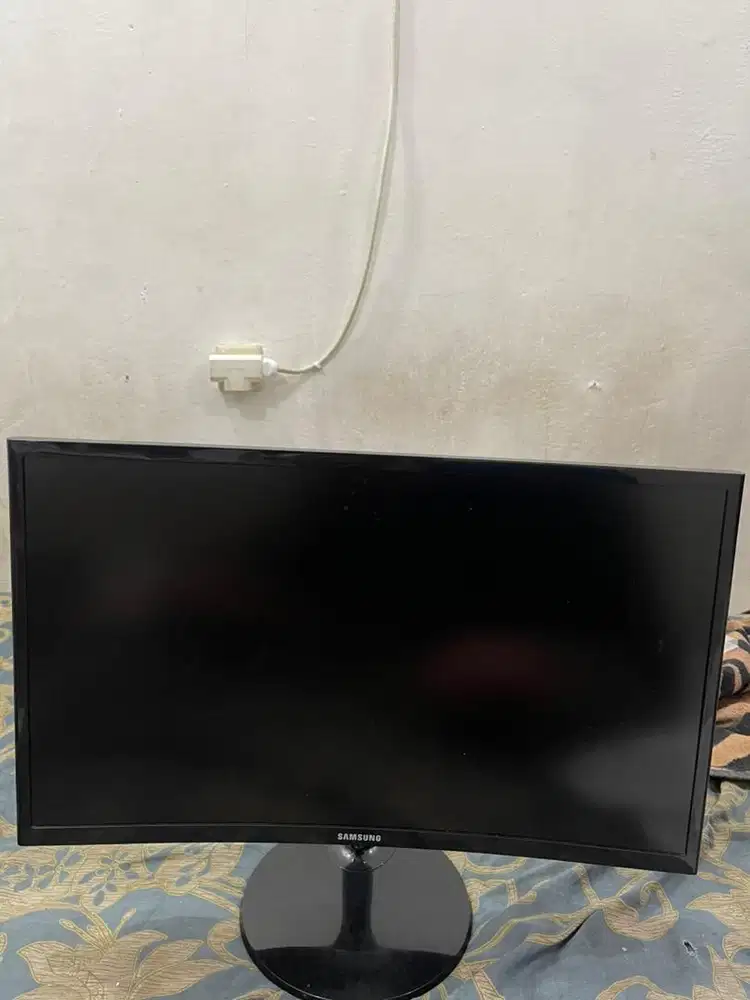 Samsung Curved Monitor 24 C24F390FHE