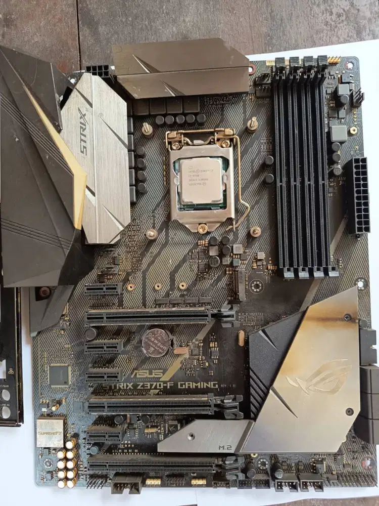Jual Paketan I7 8700 dan Motherboard Asus GStrix Z370-F Gaming