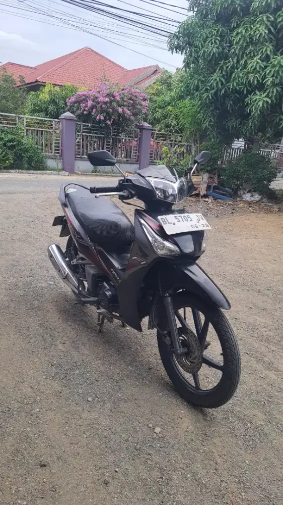Honda Supra X 125 Helm in 2012 hidup pajak