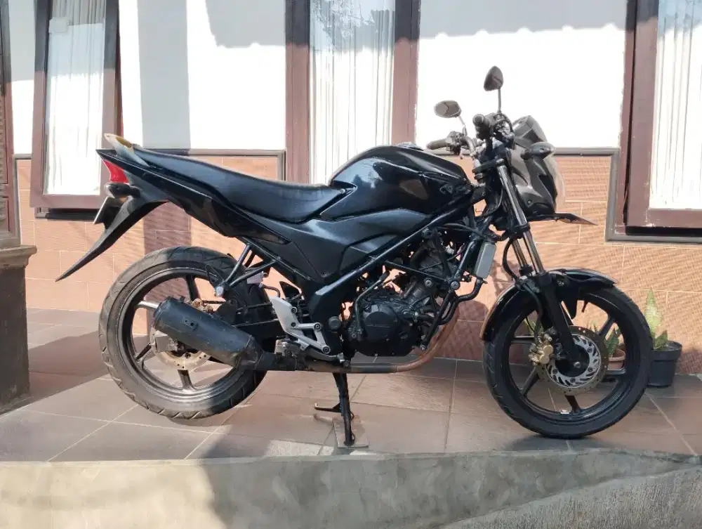 Honda CB150R StreetFire Tahun 2014