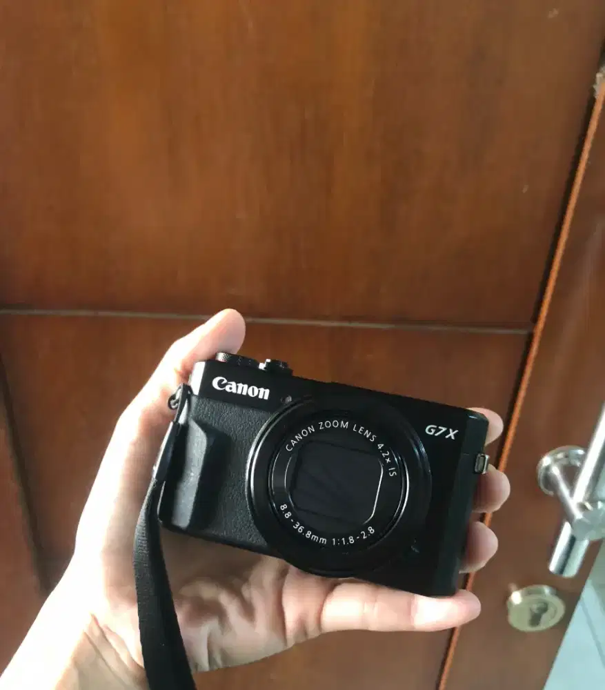 Canon G7X Mark II - Black / Hitam