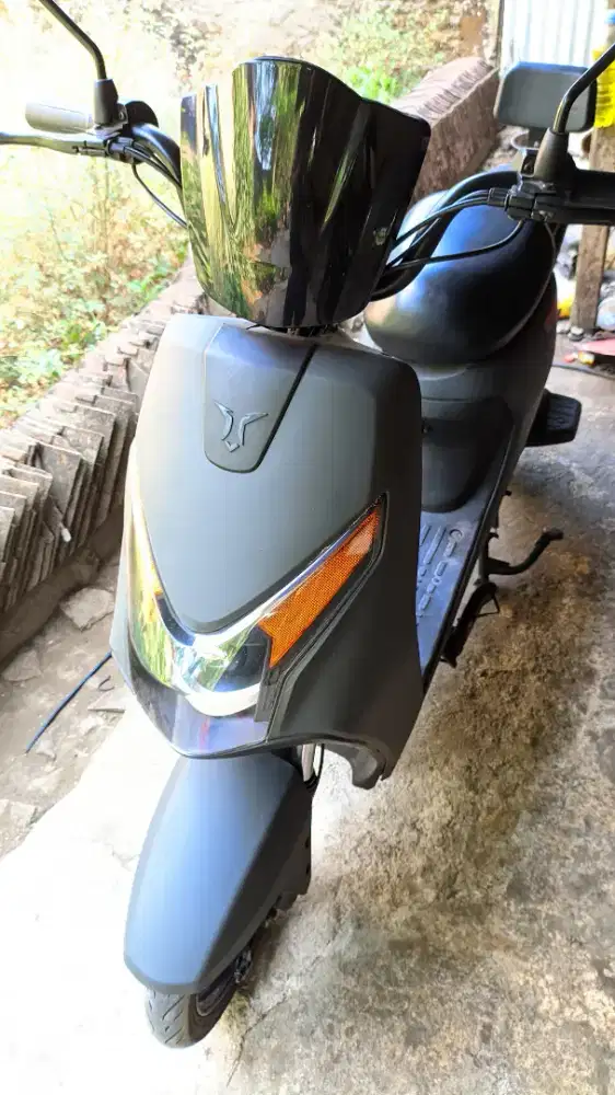 Jual sepeda listrik u winfly d60 kondisi 90%