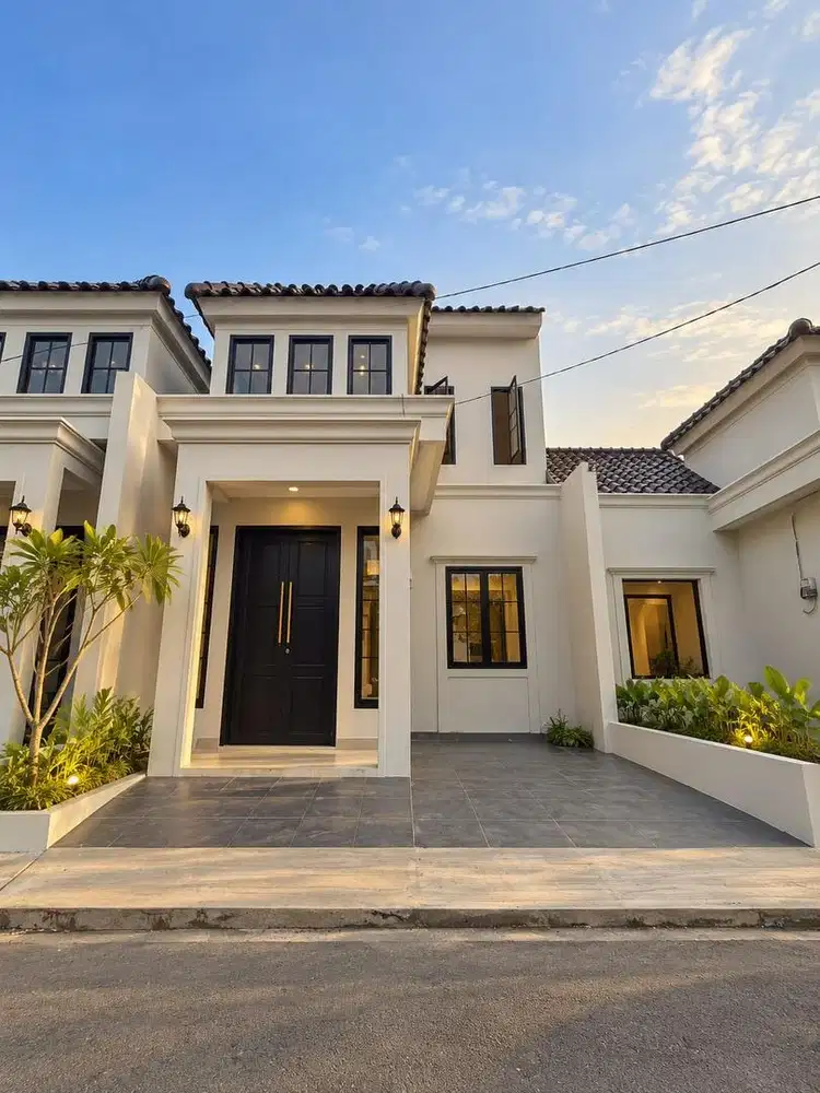 Ready stock Rumah 2 lantai Classic