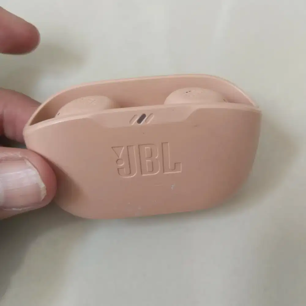 Earphone JBL wave