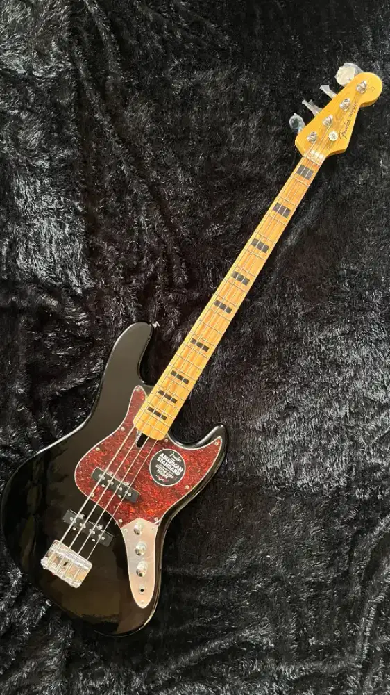 Bass fender jazz 4strings custom