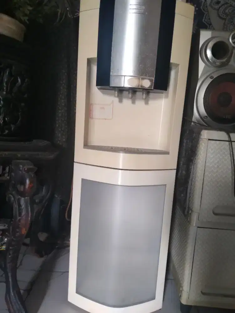 Dispenser polytron