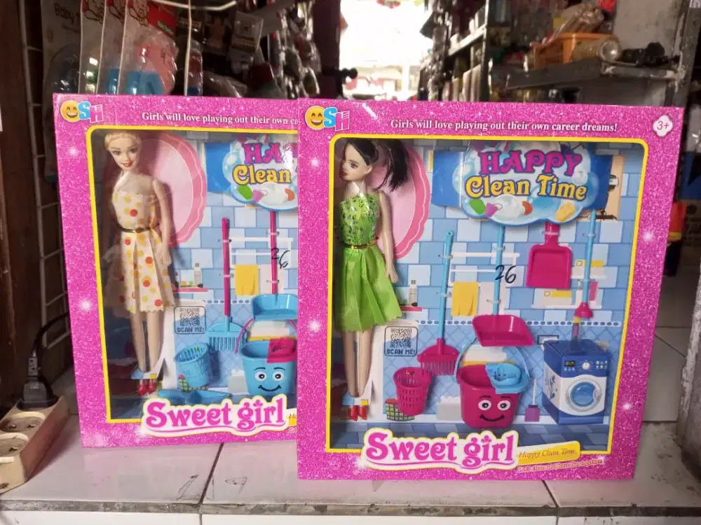 Mainan Anak Boneka Barbie Clean Set