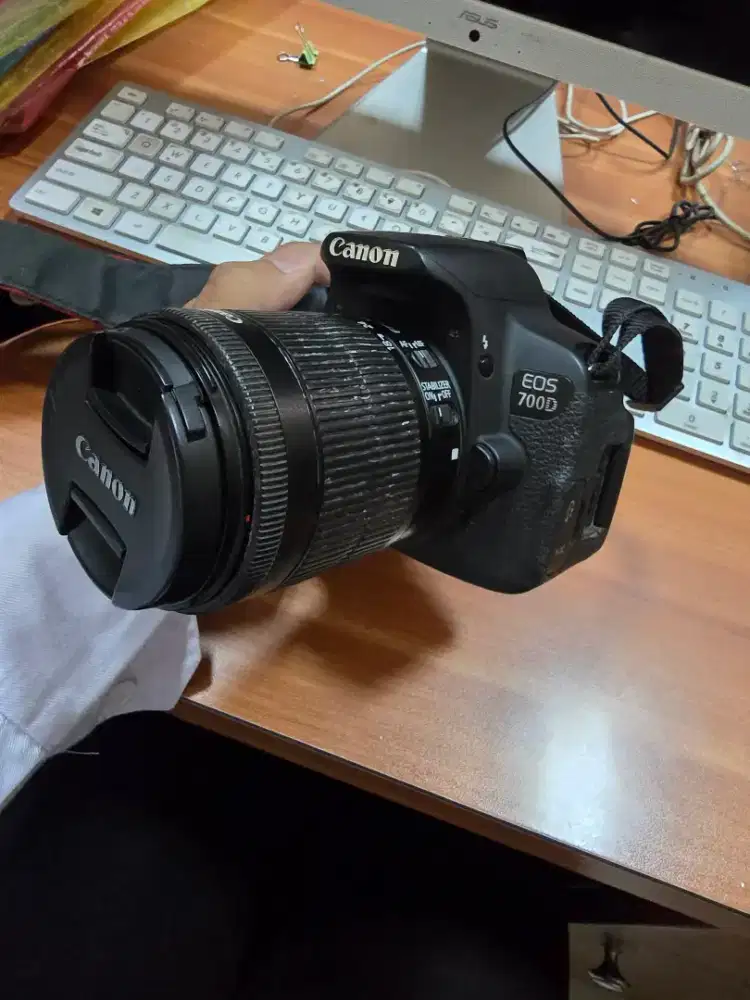 DSLR Canon 700d
