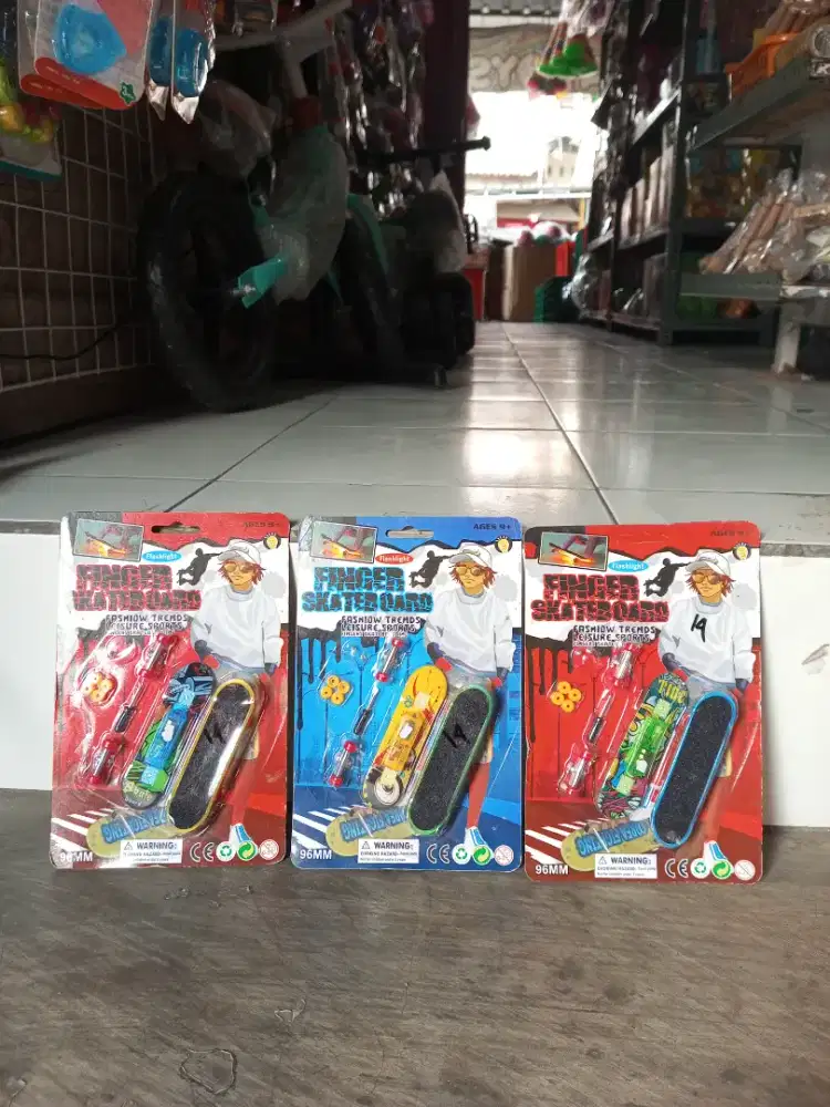 Mainan Anak Finger Skateboard