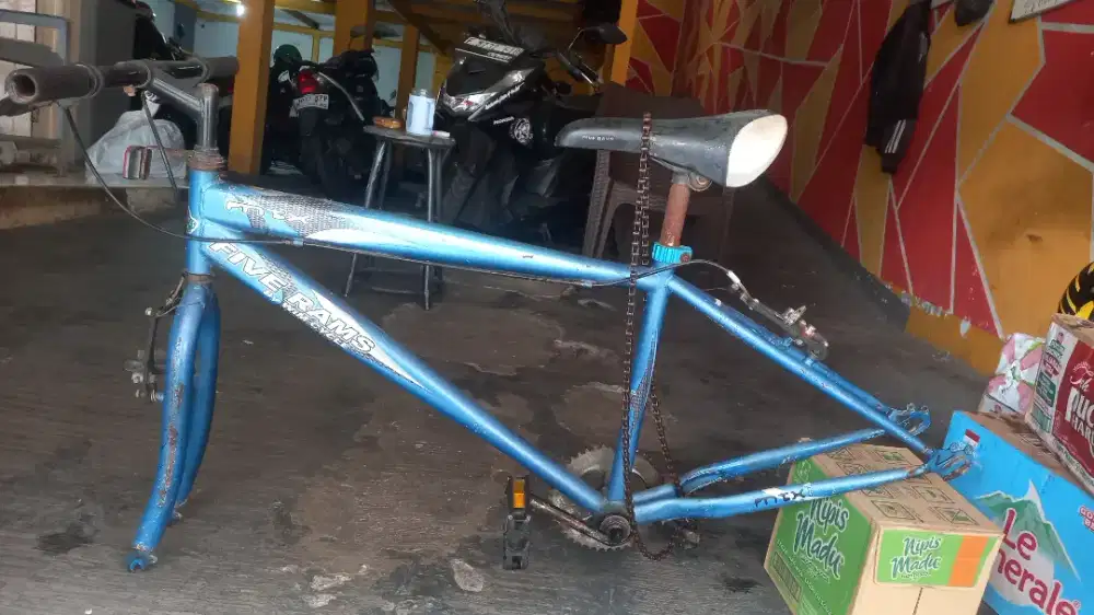 jual borongan semua biar gak sempitin ruangan