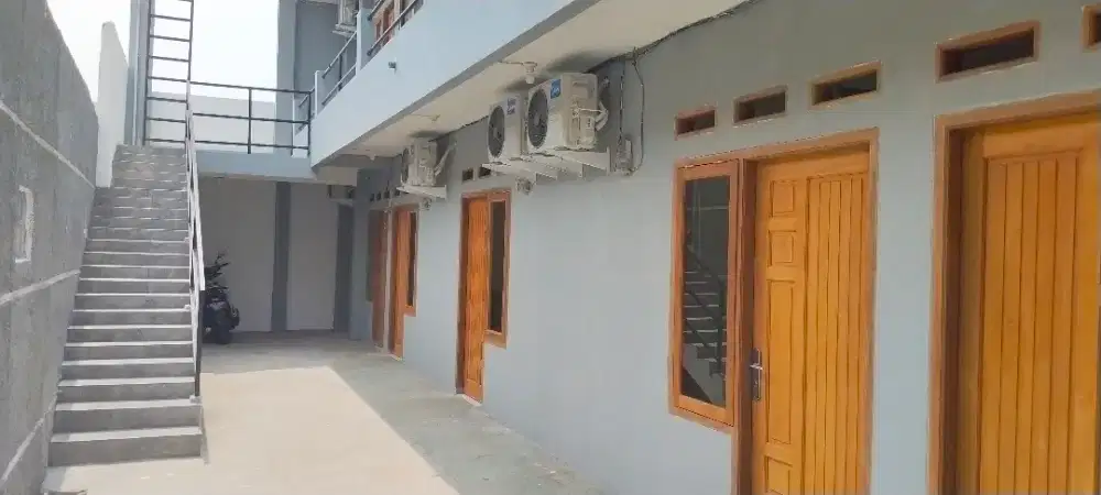 SEWA KONTRAKAN AC  DI JLN INDUSTRI SEMPU PASIR GOMBONG CIKARANG UTARA