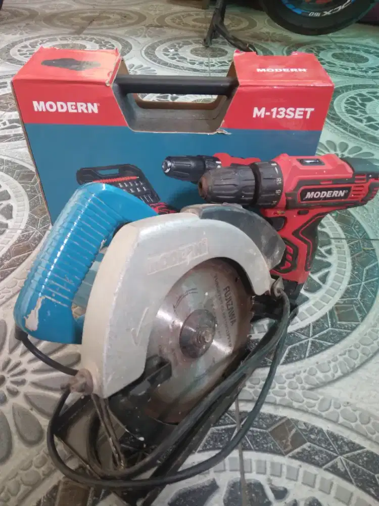 Jual  meain potong kayu dan bor batere modern