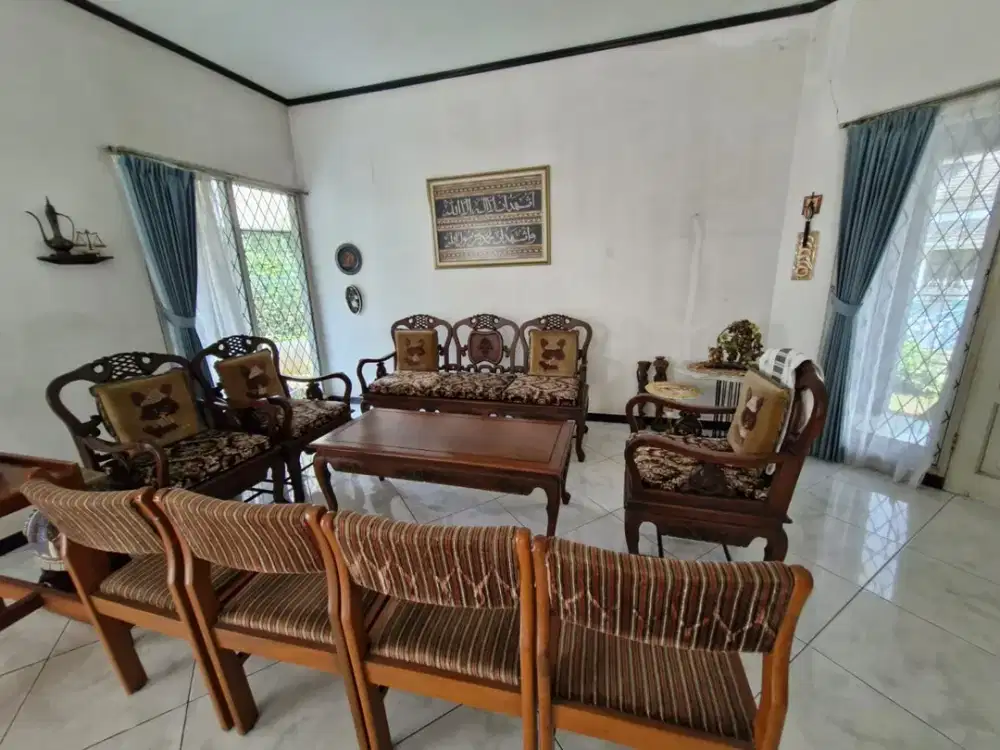 Dijual Cepat Rumah Nyaman Siap Huni Lokasi Strategis di Cikutra Baru Dekat Univ Widyatama Bandung