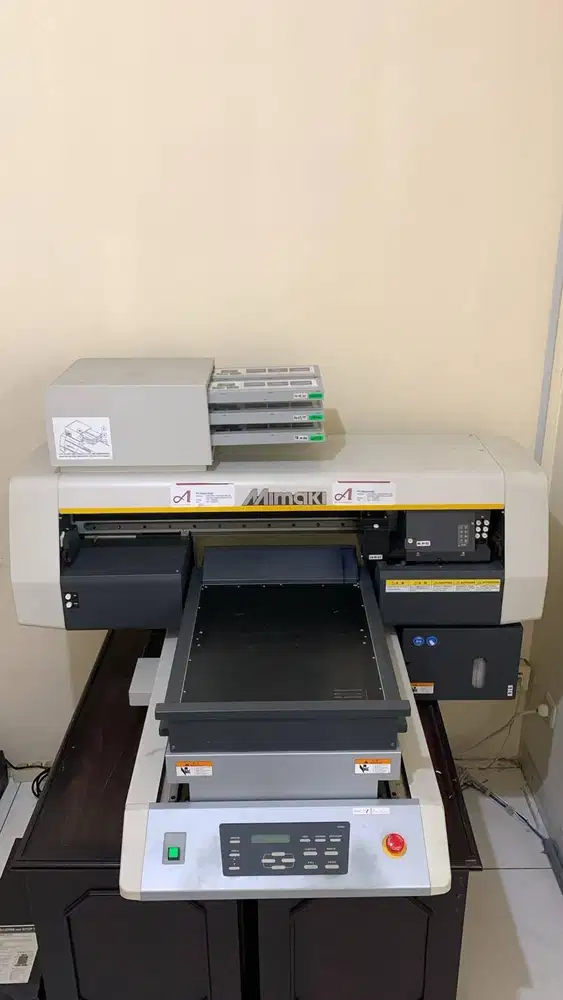 mesin UV printer Mimaki UJF 3042 merek Jepang, seken kondisi sehat