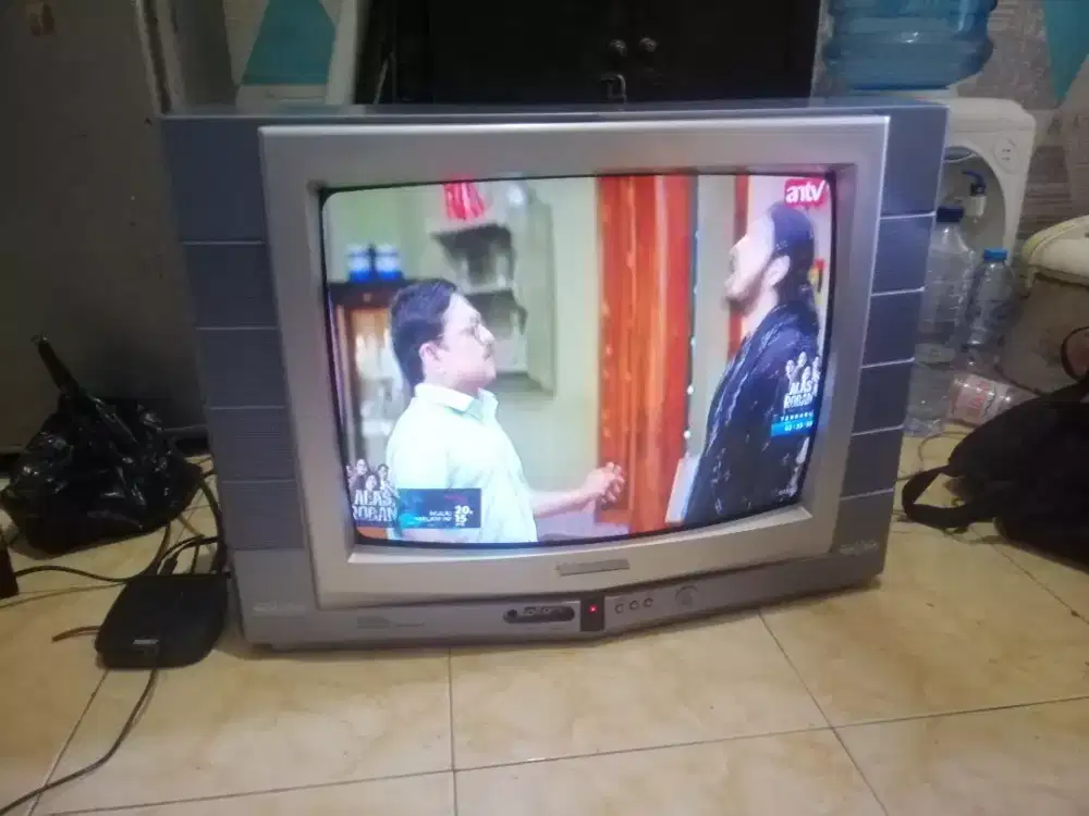 Murah Tv AWET TOSHIBA BOMBA 21 Bagus Mulus GARANSI Plus Bonus