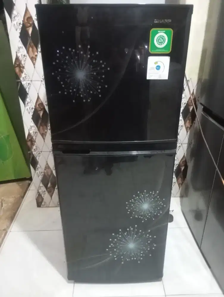 Kulkas 2pintu Sharp