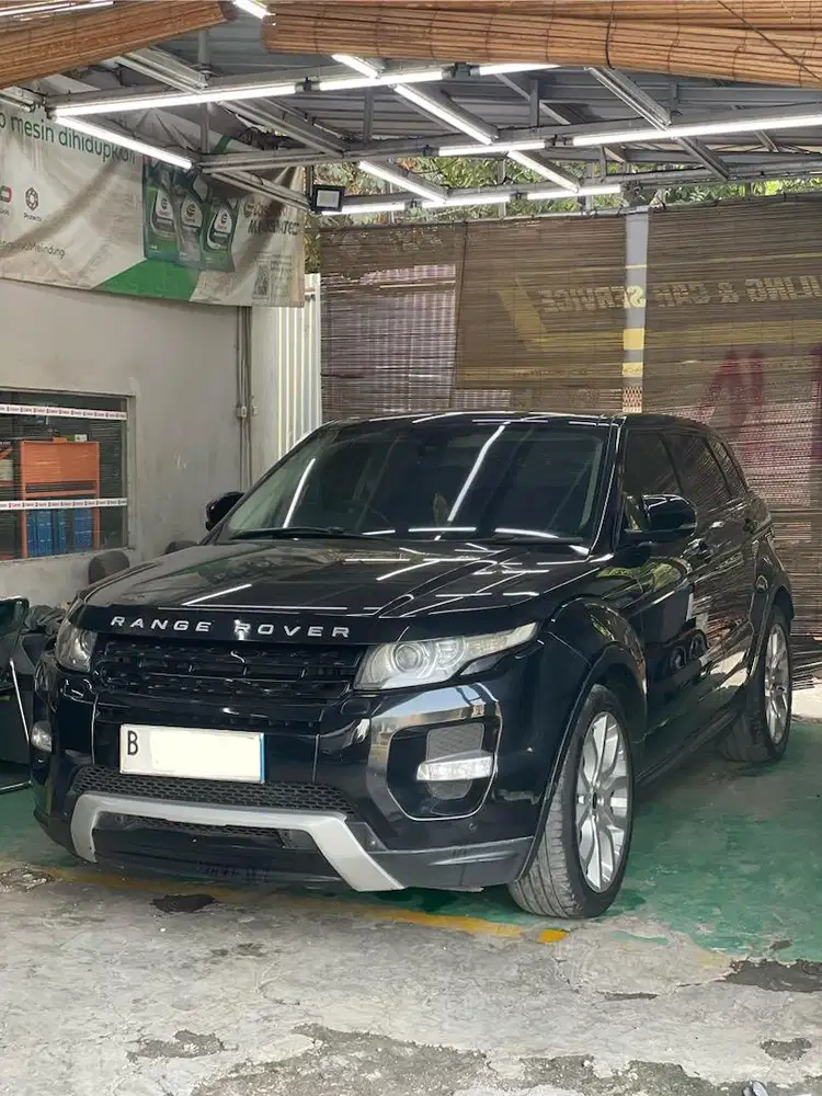 Range Rover Evoque Si4 Dinamic Lux MURAH CASH