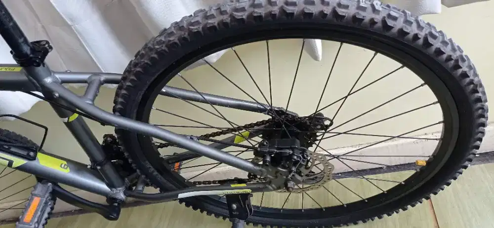 Ban Sepeda merk Kenda 26 x 1.95 ( sepasang)