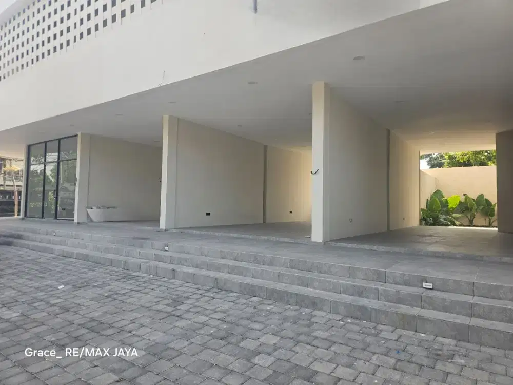 Bangunan Baru Toko 1 Lantai Disewakan di Area Canggu, Kuta Utara