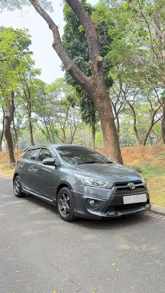 Toyota Yaris S TRD 2015 AT Low KM