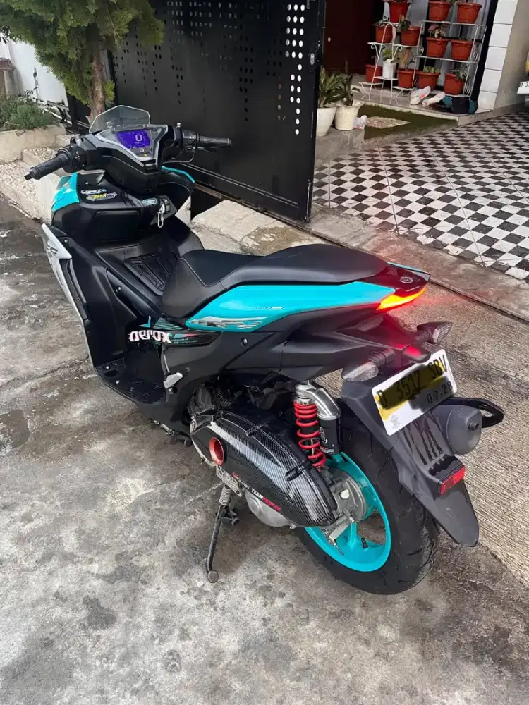 Yamaha aerox full modif
