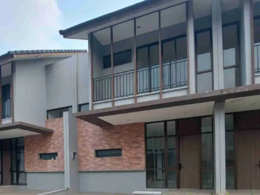disewakan rumah di suvarna sutera cluster Dakota 2 lantai