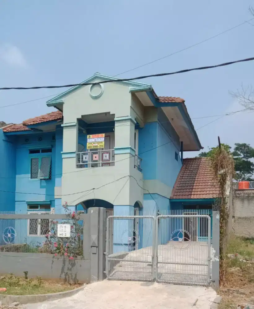 Di kontrakan rumah tinggal  rp.40 juta pertahun