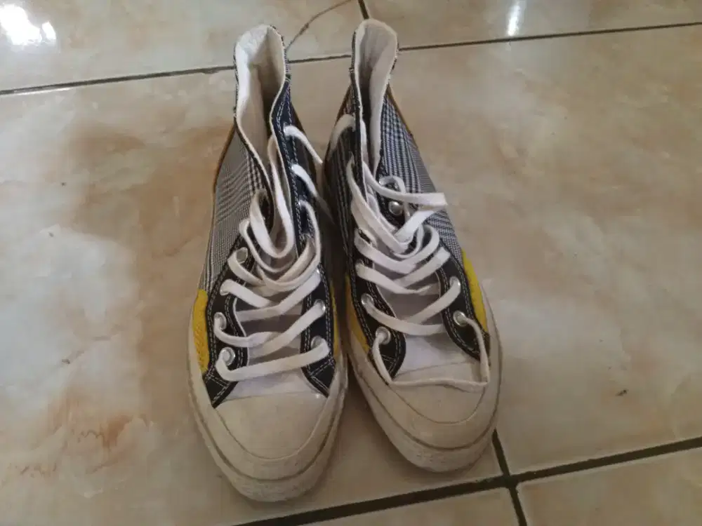 Sepatu keren limited edition