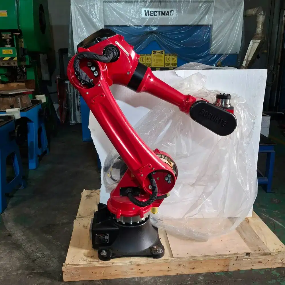 Robot laser cutting 2000watt