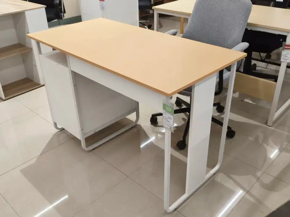 Selma Hilde Meja Kantor – Putih/Oak
