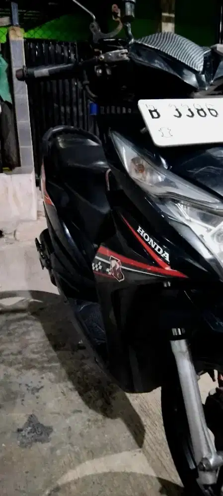 Honda beat th 2018 warna hitam