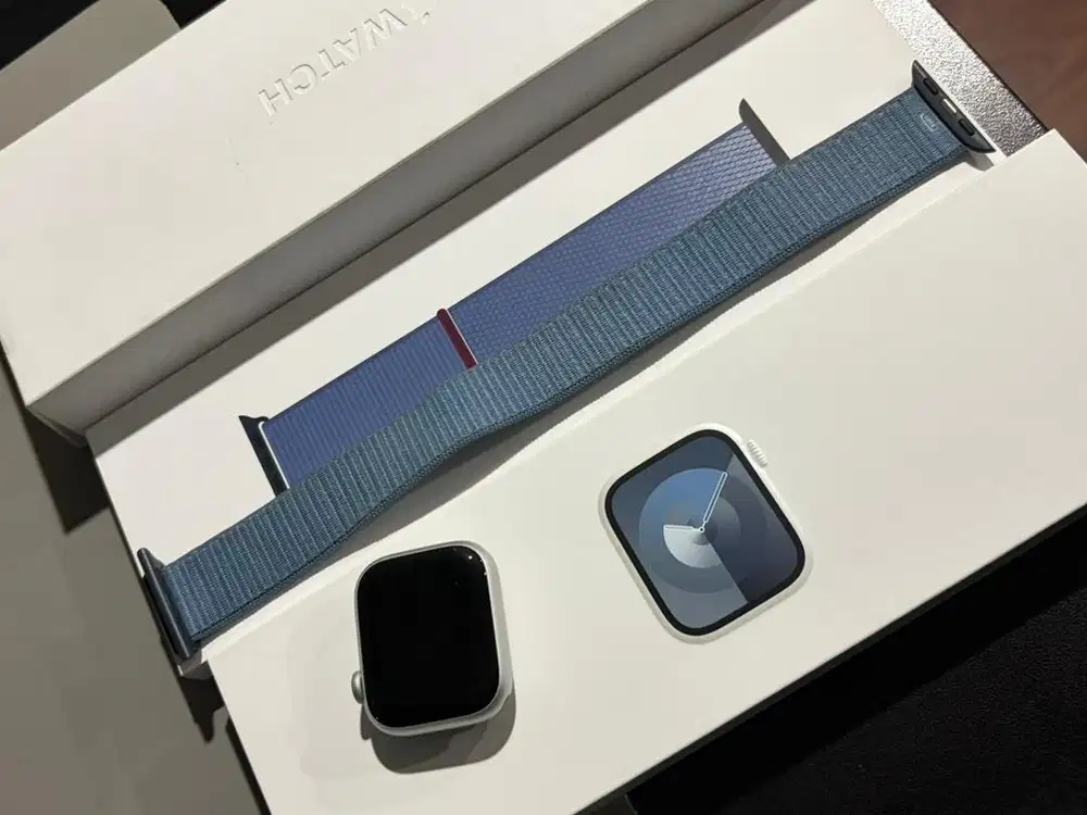 Apple Watch 9 ukuran 41 mm ex Digimap Mulus Istimewa Silver