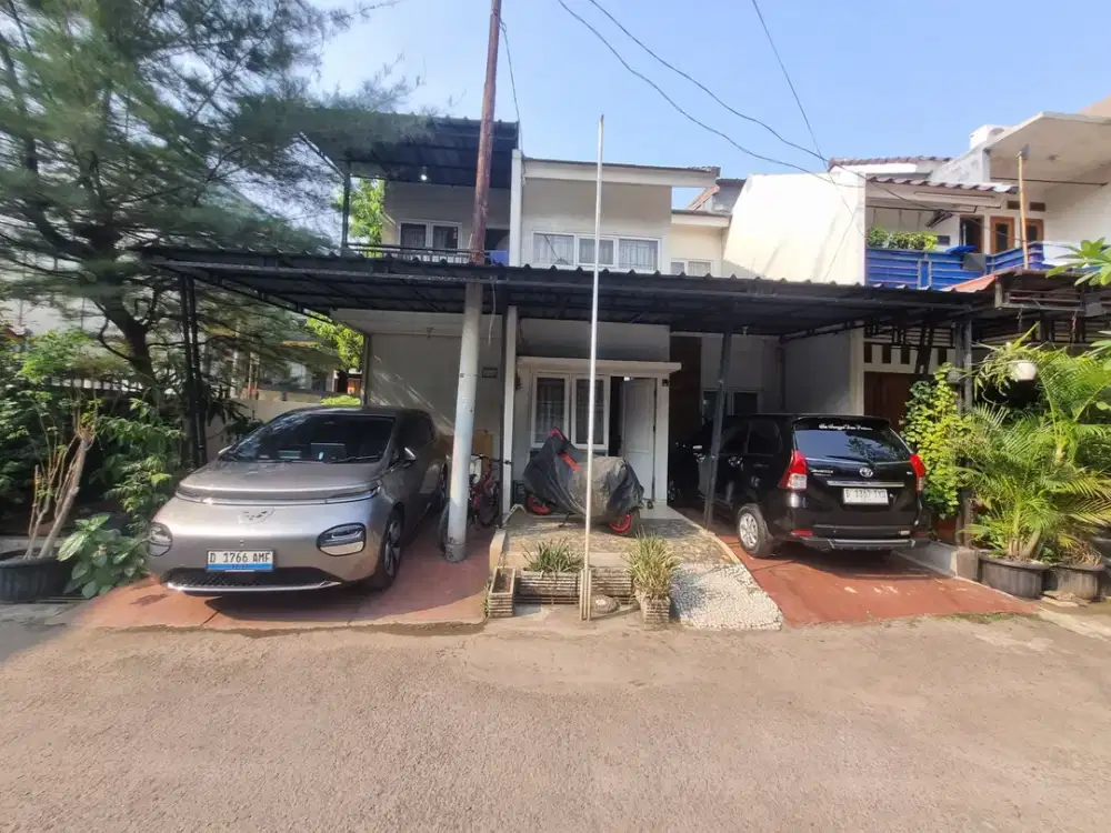 Rumah SHM Asri 11 Menit ke Lippo Plaza Kramat Jati Siap Huni J-59564
