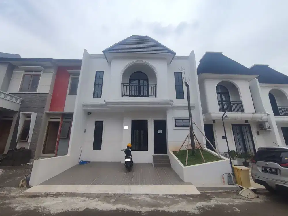Rumah Mewah 2 Lantai 7 Menit ke Gerbang Tol Brigif 2 Siap Huni J-28924