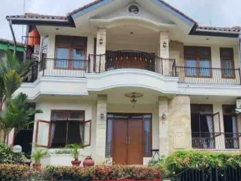 Rumah Strategis 12 Menit ke Gerbang Tol Bogor 2 Hadap Selatan J-48839