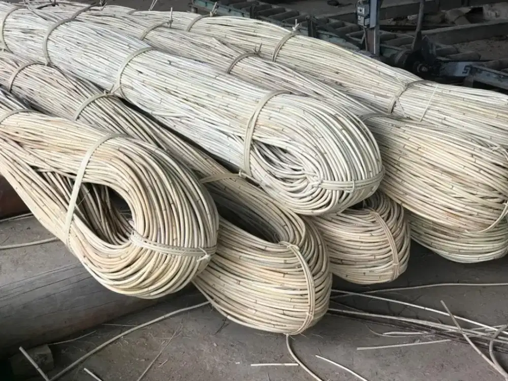 dijual rotan utuh baru