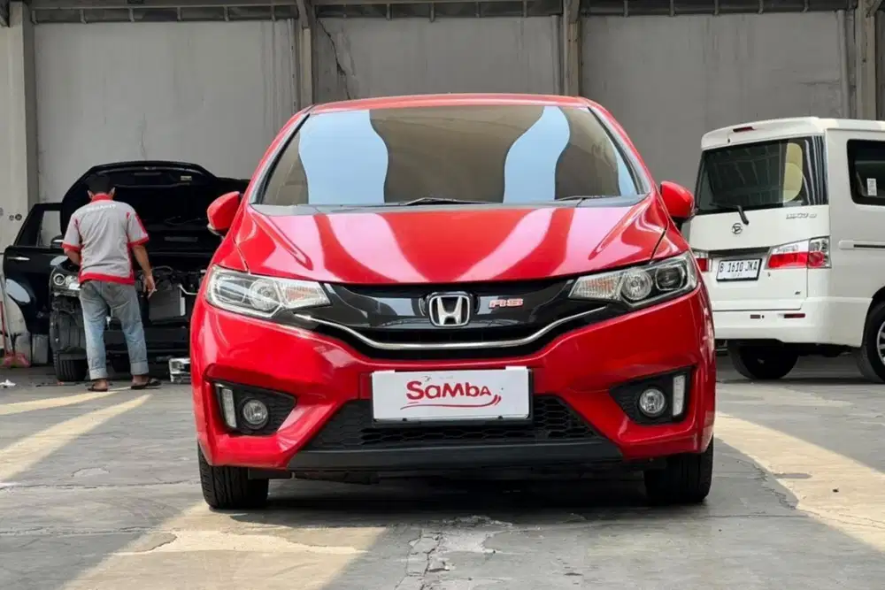 HONDA JAZZ RS AT 2015 LOW KM