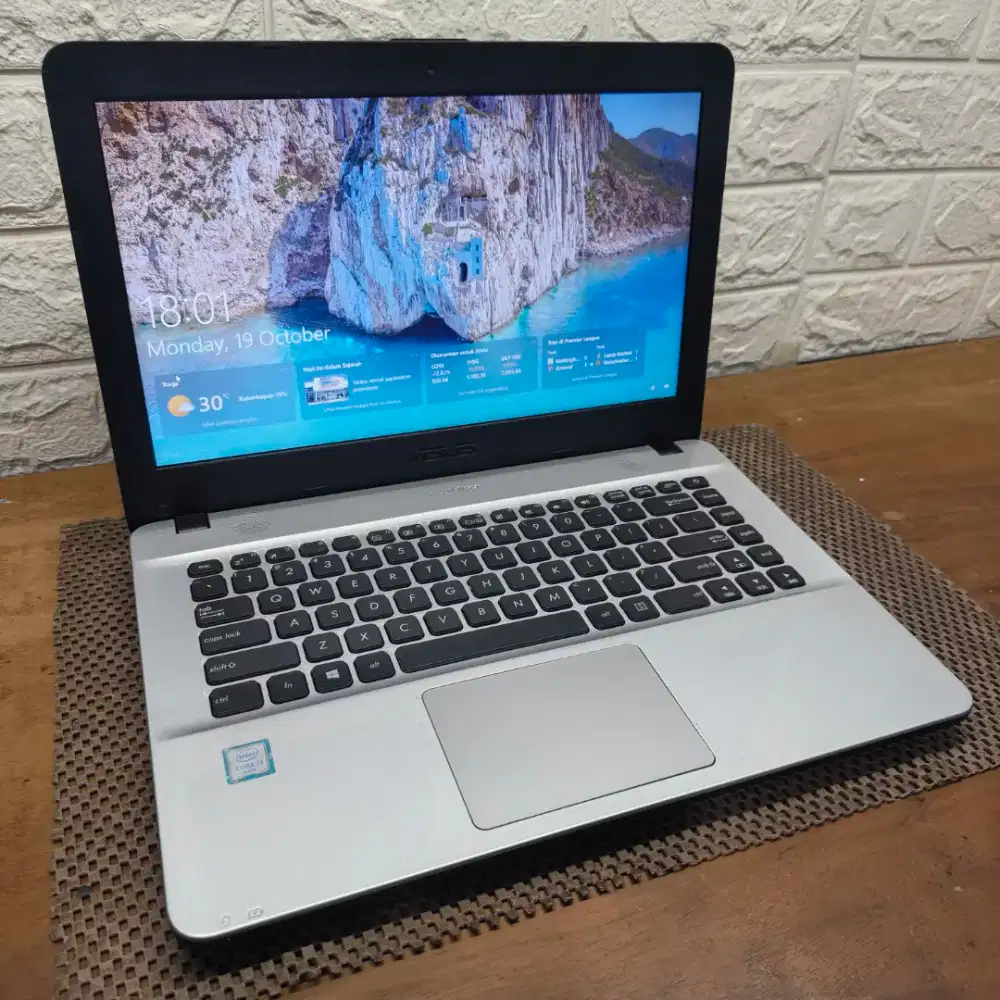 Asus X441UA intel Core i3 Gen-6 (8/128+500gb) 14 inch MULUS NORMAL