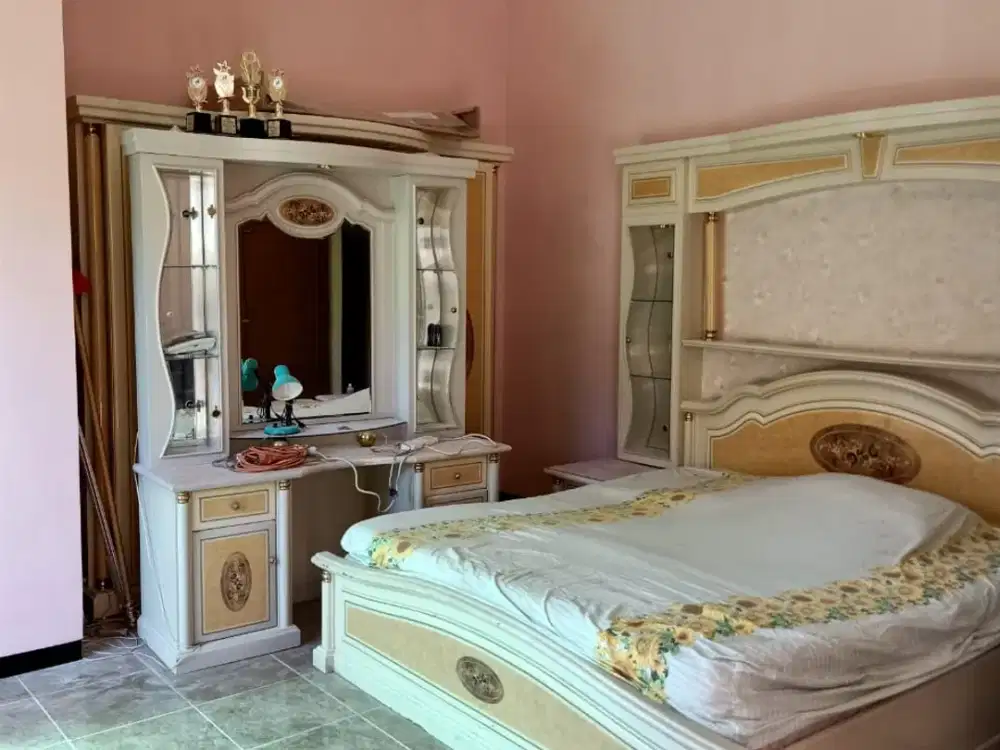 SEWA Rumah Dharmahusada Indah deretan Atlas, Surabaya