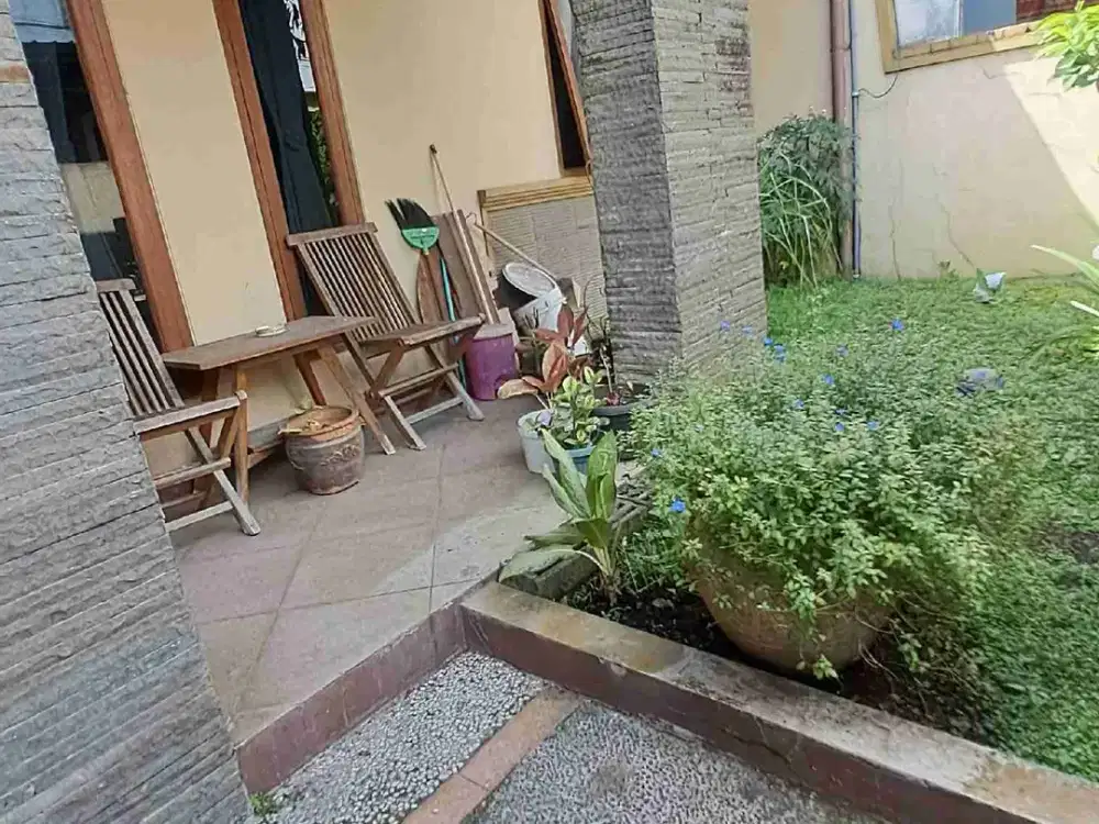 Rumah adem di kiara sari asri buah batu dekat Univ Telkom, pintu tol buah batu