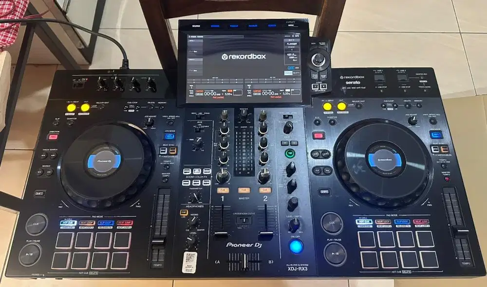 Pioneer DJ XDJ-RX3 (90% Mulus) Lengkap Box dll