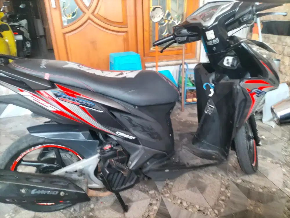 Honda Vario 126 CC 2014 tgn 1 ors mesin hlsnpjk aman lkp siap akai