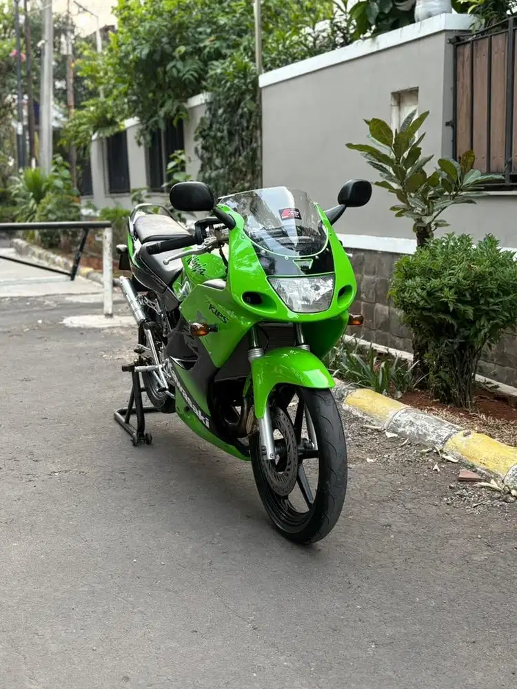 Ninja RR Old SE Gen 3 Tahun 2010 Hijau