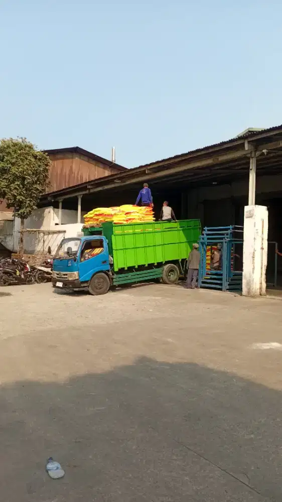 Sewa truk pindahan rumah dan alat bagunan