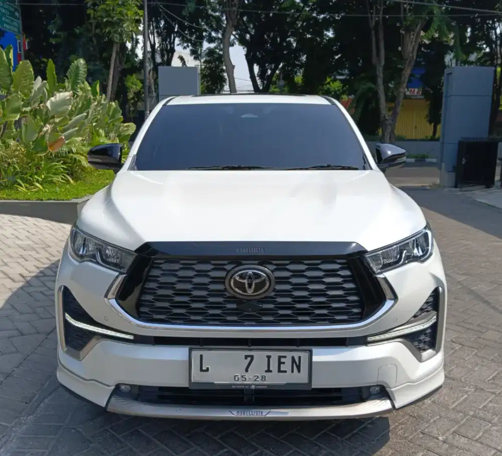 INNOVA ZENIX ‼️2.0 Q TSS HYBRID MODELISTA RSE AT